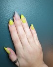 Kate Tyler, negledesign og foto. Designen er en miks av disse fargene: Banana Clip og #lit. thumbnail