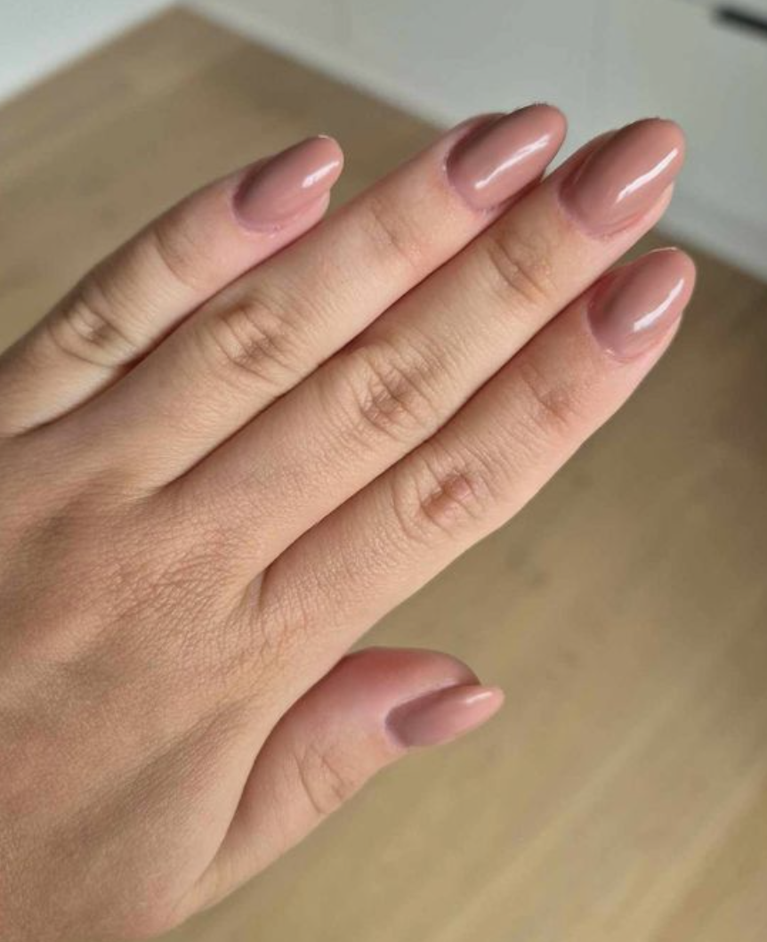 Bilde av Neglemakeriet Gel Polish #092 PERFECT NUDE SHEER - 10 ML